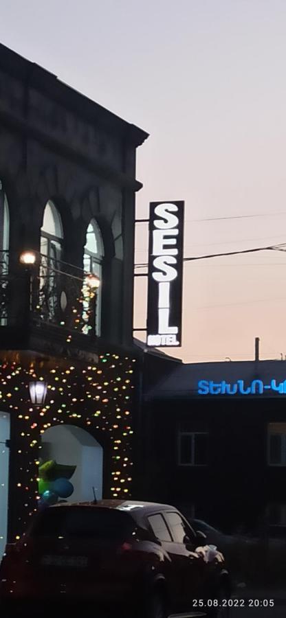 Hotel Sesil Gyumri Exterior photo